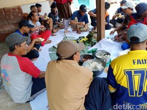 Sambut Ramadhan, Warga Langensari Bandung Bebersih dan Ngaliwet