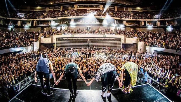 ONE OK ROCK