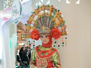 Ondel-ondel Cantik Jago Main Sulap Siap Curi Hati Juri Sunsilk Hijab Hunt Ondel-ondel Cantik Jago Main Sulap Siap Curi Hati Juri Sunsilk Hijab Hunt