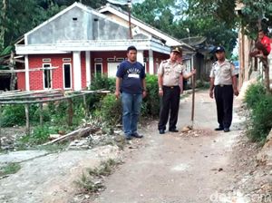 Pengakuan Timses Caleg yang Patok Besi Jalan di Sukabumi Pengakuan Timses Caleg yang Patok Besi Jalan di Sukabumi
