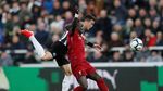 The Reds Susah Payah Menang di St James Park