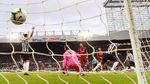 The Reds Susah Payah Menang di St James Park