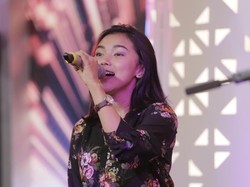 Shakira Jasmine Gembira Nyanyikan Lagu Peterpan dalam Bahasa Korea