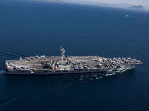 Video: Kapal Perang AS USS Nimitz Lewat Perairan RI, TNI Buka Suara Video: Kapal Perang AS USS Nimitz Lewat Perairan RI, TNI Buka Suara