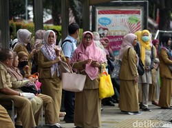 Langsung Dipantau, PNS Jangan Nekat Bolos Hari Pertama!