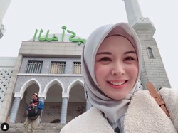 Di Korea, Ayana Moon Tak Berhenti Belajar Bahasa Arab Bahkan Sampai Nangis