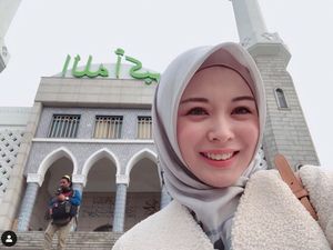Selebgram Ayana Moon Habiskan Ramadhan di Indonesia dan Malaysia Selebgram Ayana Moon Habiskan Ramadhan di Indonesia dan Malaysia