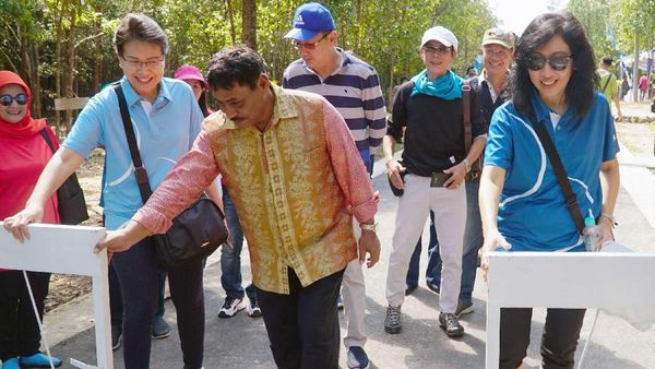 Peresmian Dua Desa Binaan Bakti BCA.