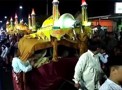 Meriah! Wisata Religi Arakan Sahur di Jambi