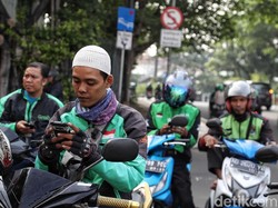 Serunya Buka Puasa Bareng Abang Go-Jek di Bandung