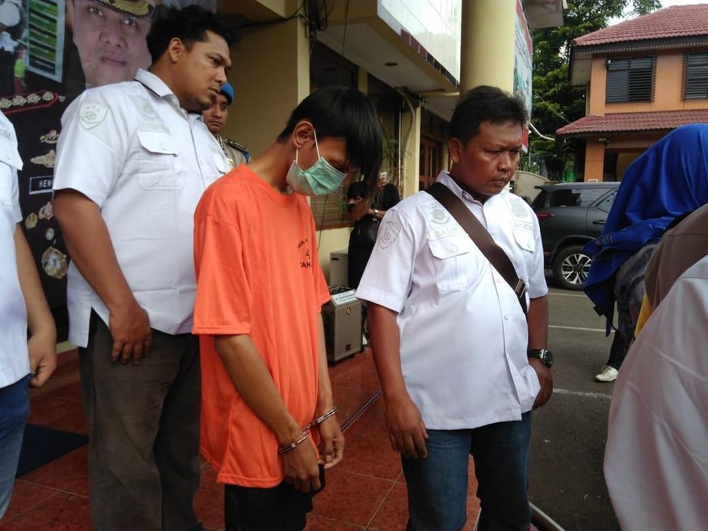 MS Minta Surat Kematian ke Puskesmas Usai Aniaya Bayinya hingga Tewas MS Minta Surat Kematian ke Puskesmas Usai Aniaya Bayinya hingga Tewas