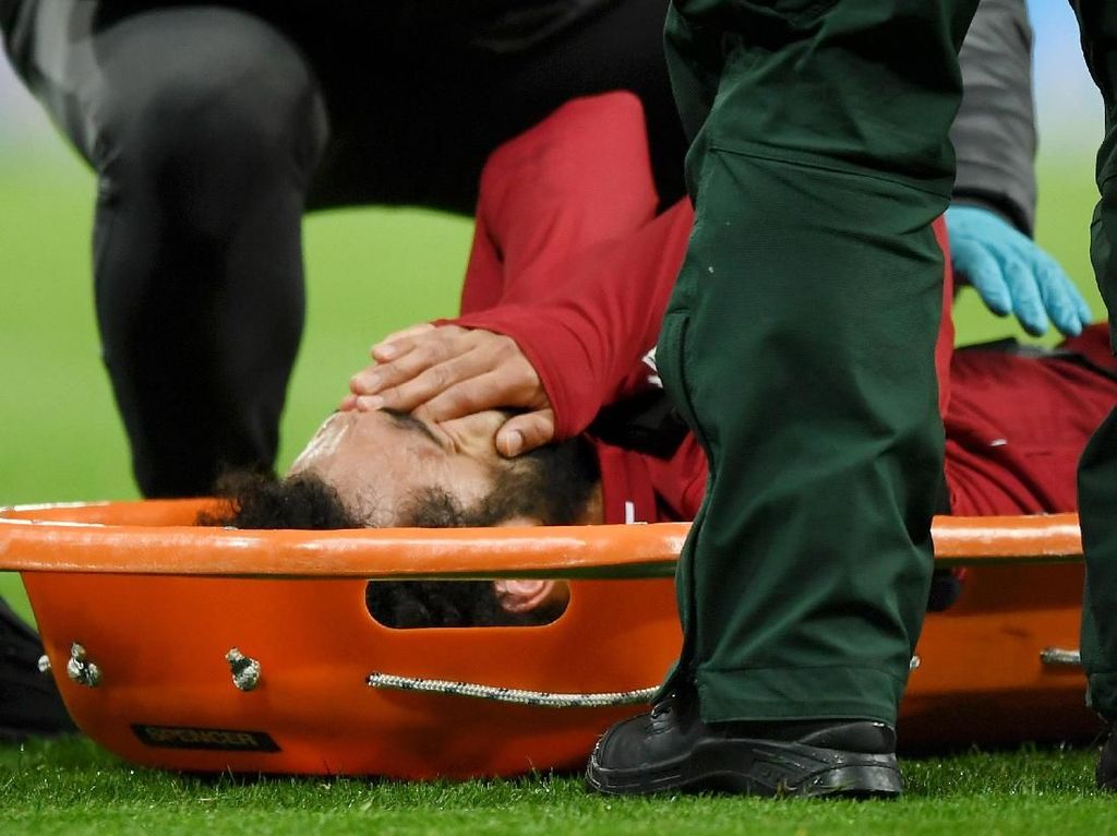 Mohamed Salah Gegar Otak, Apa Risiko Terburuknya? Mohamed Salah Gegar Otak, Apa Risiko Terburuknya?