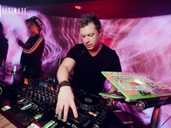 DJ Adam Sky Tabrak Kaca Lalu Kehilangan Nyawa