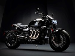 Moge Triumph Ini Gendong Mesin 2.458 cc!