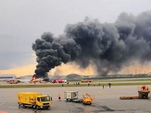 Sukhoi Terbakar Tewaskan 41 Orang, Putin Perintahkan Penyelidikan