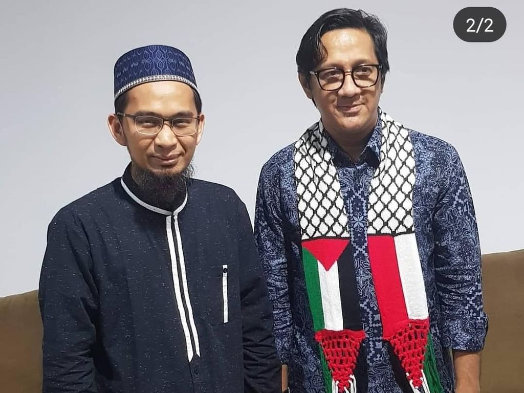 Andre Taulany Peluk Ustaz Adi Hidayat, Teuku Wisnu: Welcome Mas Bro! Andre Taulany Peluk Ustaz Adi Hidayat, Teuku Wisnu: Welcome Mas Bro!