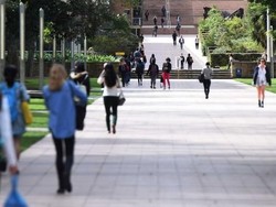 Universitas Australia Mulai Abaikan Kemampuan Bahasa Inggris Mahasiswa Asing