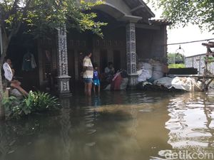 Penyebab Banjir di Mojokerto 5 Hari Tak Kunjung Surut