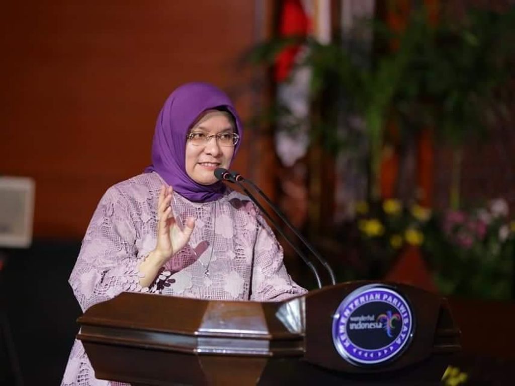 Lomba Lampu Colok Meriahkan Momen Ramadhan di Tanjung Balai Karimun