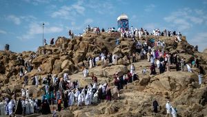 Berkunjung ke Jabal Rahmah, Jangan Sampai Musyrik yaa