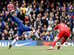 Pada babak pertama kedua tim tak mampu mencetak gol. Reuters/Peter Nicholls.