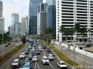 Usia Kendaraan Dibatasi Bukan untuk Mengurangi Penjualannya