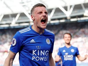 Jamie Vardy Adalah Mimpi Arsenal yang Tidak Kesampaian Jamie Vardy Adalah Mimpi Arsenal yang Tidak Kesampaian