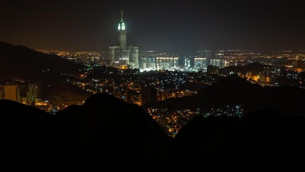 Berziarah ke Gua Hira