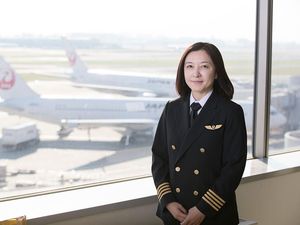 Kisah Pilot Penerbangan Komersil Wanita Pertama di Jepang Kisah Pilot Penerbangan Komersil Wanita Pertama di Jepang