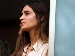 Sara Carbonero, mantan reporter televisi Spanyol ini bisa bernapas lega kalau Iker Casillas kini sudah baik-baik saja. (REUTERS/Rafael Marchante)