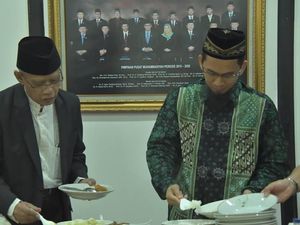 Saat Ustaz Adi Hidayat Bertemu Prabowo hingga Makan Bareng Ustaz Abdul Somad