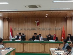 Sidang Aduan Situng di Bawaslu, BPN Hadirkan 4 Saksi