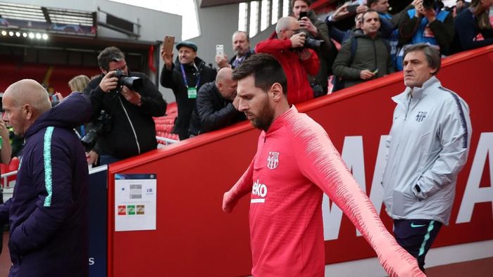 Jose Mourinho berbagi tips cara hentikan Lionel Messi (Lee Smith/REUTERS)