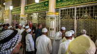 Bacaan Doa Salam ketika Berada di Sekitar Makam Rasulullah