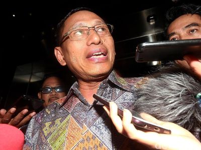 PLT Dirut PLN Diperiksa 8 Jam Oleh KPK
