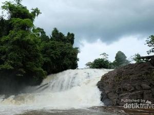 Kalimantan Barat Punya Air Terjun dan Destinasi-destinasi Cantik Baru Hits