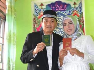 Kisah Cinta Sepasang Mualaf Sampai ke Pelaminan