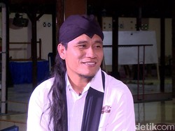 Gus Miftah Nangis Saat Pertama Kali Makan Beefsteak, Akui Dulu Miskin