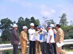 Susuri Bukit Soeharto, Jokowi Cek Kelaikan Kaltim Jadi Calon Ibu Kota RI