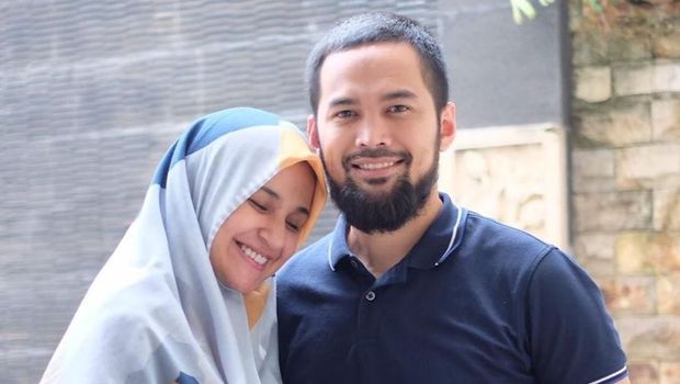 Shireen Sungkar dan Teuku Wisnu