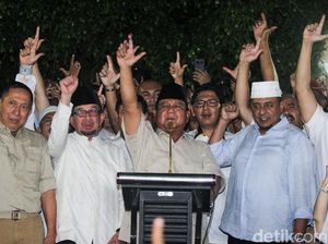 Melihat Lagi Momen Deklarasi Kemenangan Prabowo, Ada Setan Gundulnya?