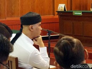 Tak Jadi ke Lapas Cipinang, Dhani Harus Legowo Berlebaran di Rutan Medaeng Tak Jadi ke Lapas Cipinang, Dhani Harus Legowo Berlebaran di Rutan Medaeng