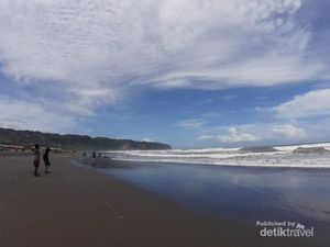 Ada yang Ngabuburit di Parangtritis? Ada yang Ngabuburit di Parangtritis?