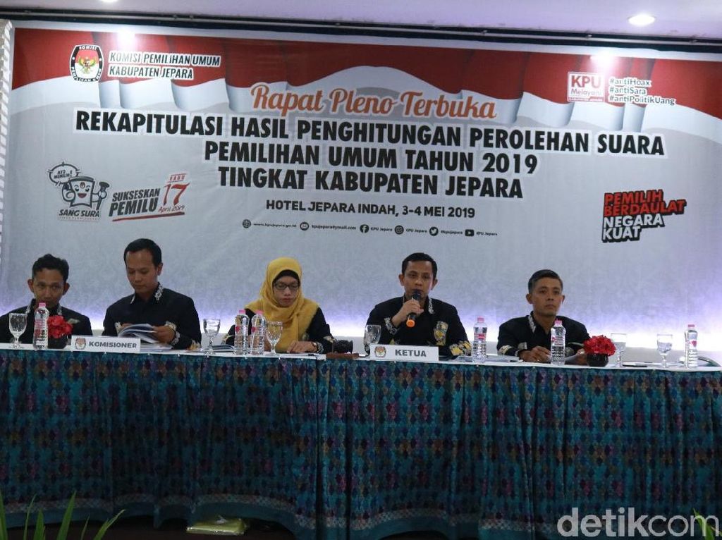Caleg Pendatang Baru, Gilang Raup Suara Tertinggi di Jepara Caleg Pendatang Baru, Gilang Raup Suara Tertinggi di Jepara