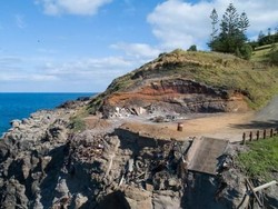 Di Pulau Milik Australia Ini Mobil Bekas Tak Lagi Dibuang ke Laut