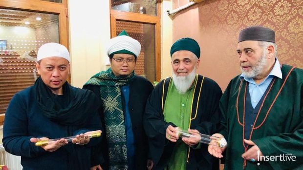 Ketua MUI Ironis Lihat Opick yang Mengaku Diberi Rambut Rasulullah