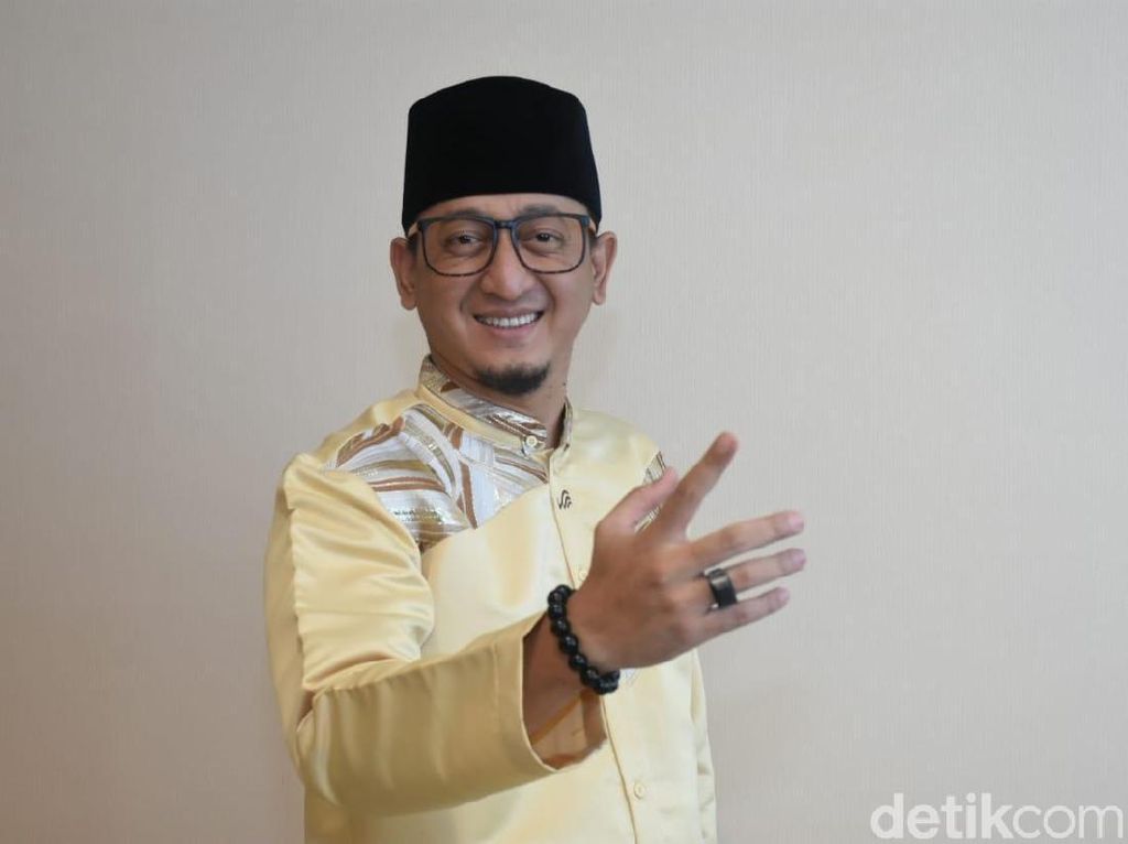 Uki eks Noah Sebut Musik Haram, Ini Pandangan Ustaz Zacky Mirza Uki eks Noah Sebut Musik Haram, Ini Pandangan Ustaz Zacky Mirza