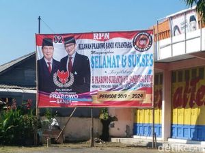 Ada Baliho Kemenangan Prabowo di Brebes, TKD Layangkan Protes Ada Baliho Kemenangan Prabowo di Brebes, TKD Layangkan Protes