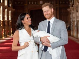 Meme Komik Anak Pangeran Harry dan Meghan Markle Beredar di Medsos