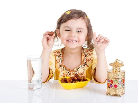 Mengenalkan Nilai Disiplin Pada Anak Melalui Puasa Ramadhan